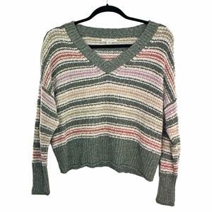 American Eagle Gray & Pink V-Neck Sweater Size Small  Ex Cond PTP 23”